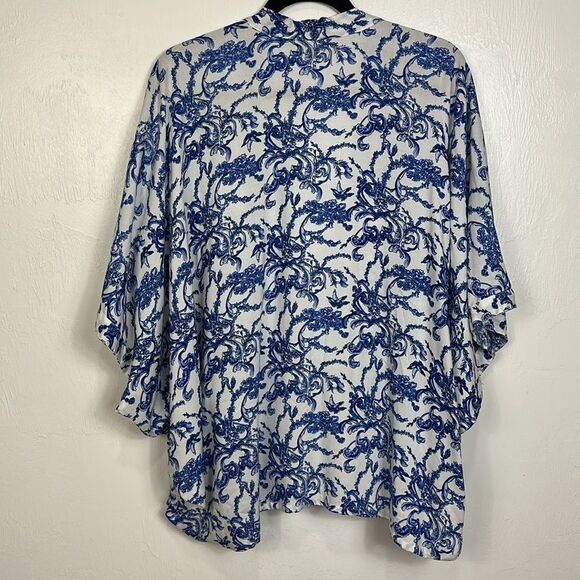 Row Bali Blue And White Floral Kimono Style Cover Up One Size - Picture 4 of 7